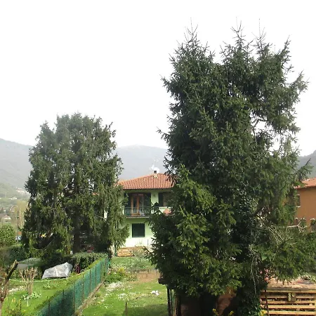 La Libellula Rossa לינה וארוחת בוקר Monasterolo del Castello